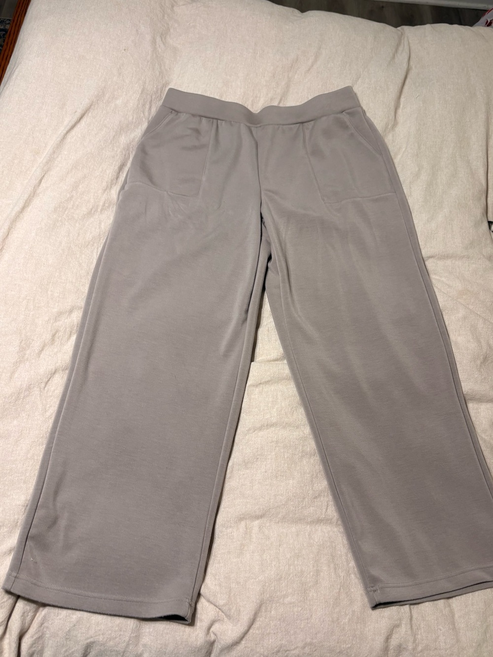 Mondetta Wide-Leg High-Rise Pants in Taupe
